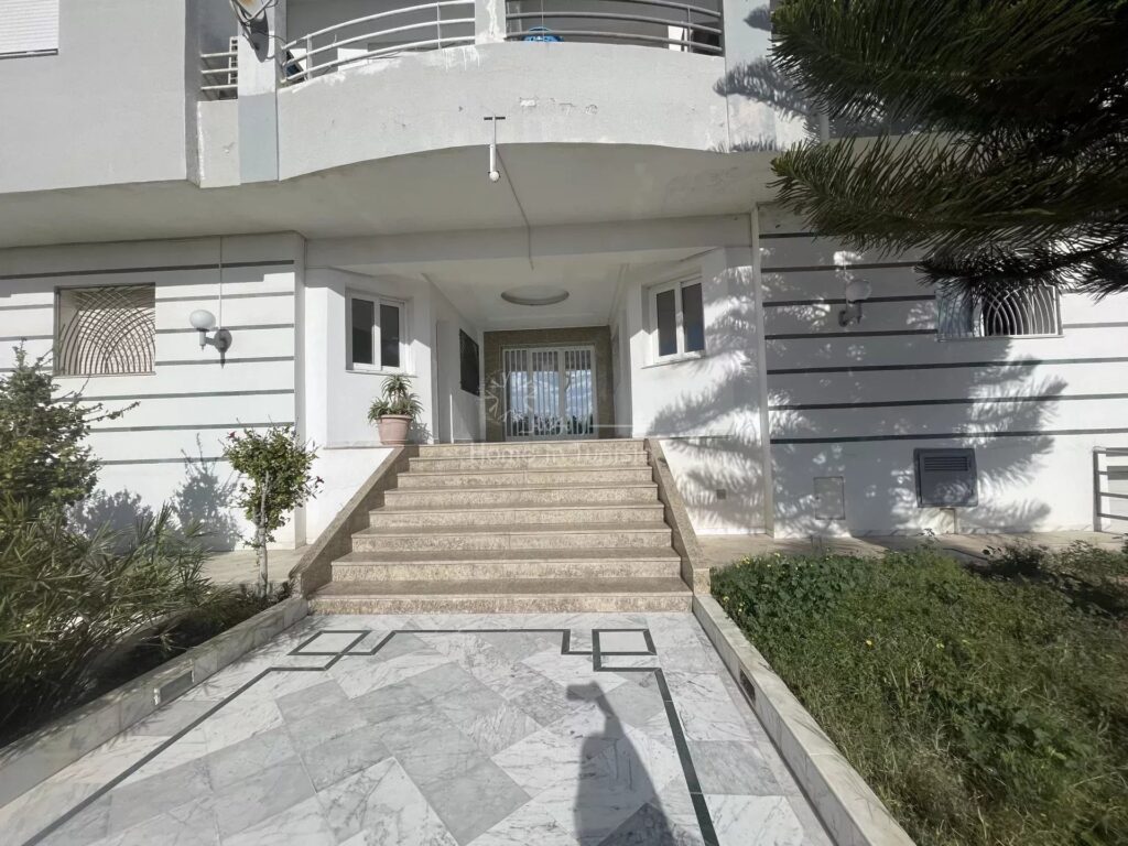 Location saisonnière s+2 à Hammam Sousse