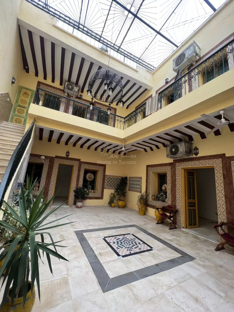 🏡 À Vendre – Maison Traditionnelle au Cœur de la Médina de Sousse