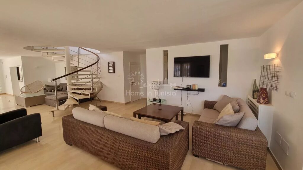 Villa pieds dans l&rsquo;eau