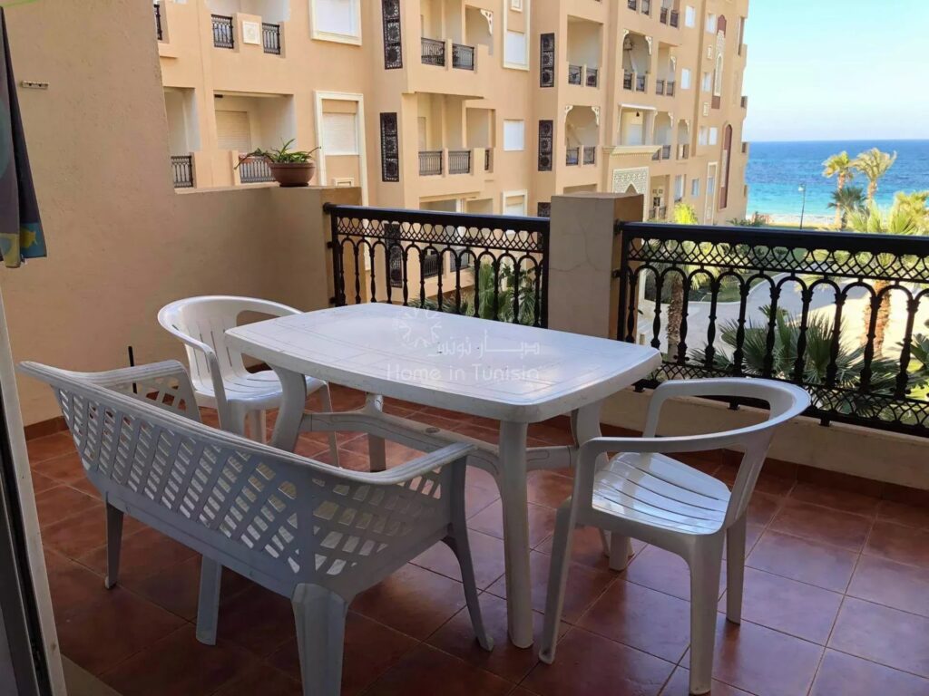 Location Scolaire – Appartement S+1 à Folla, Chott Meriem
