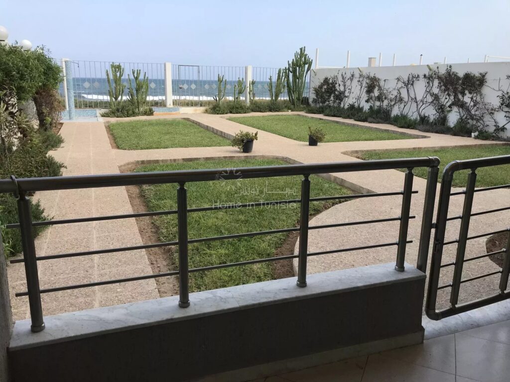 Bel Appartement Pieds Dans L&rsquo;Eau à Vendre – Chatt Mariem