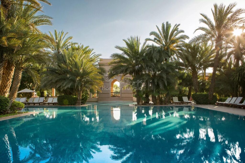 Vente – Hôtel Palace, Tozeur – Propriété Prestigieuse chez Home in Tunisia