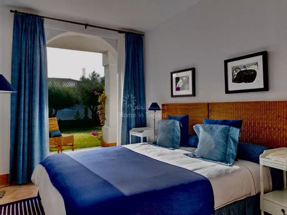 للبيع – فيلا كابوشينا، بينالوب-كاساس فييخاس، قادس