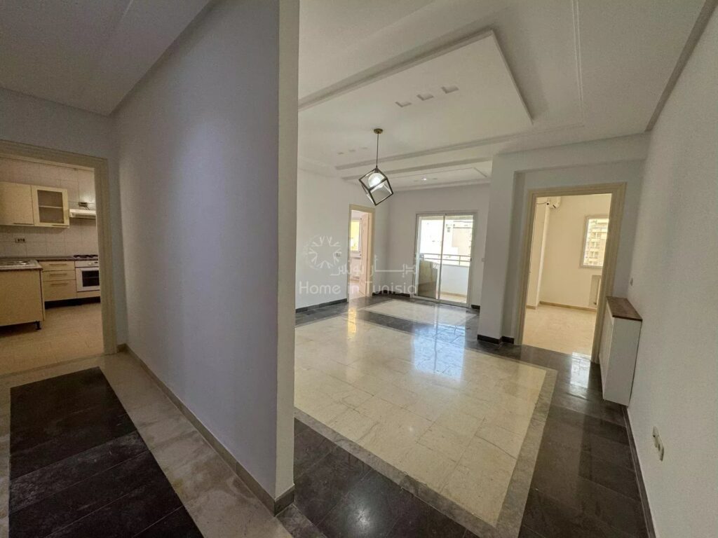 À Vendre – Appartement S+2 avec Place de Parking à Hammam Sousse