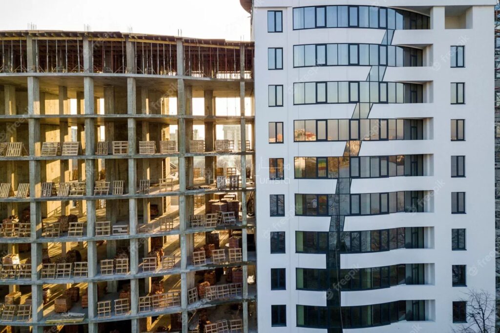 Immeuble R+6 inachevé à Tantana Sousse