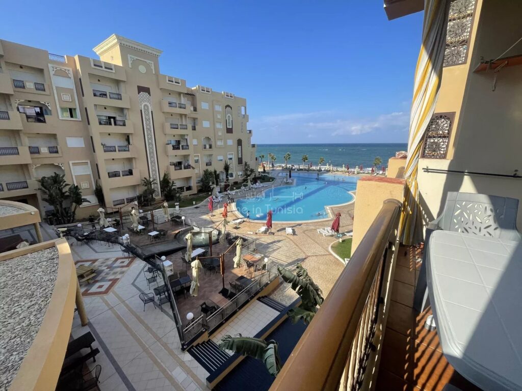 Location Saisonnière Grand appartement S+2 à Folla