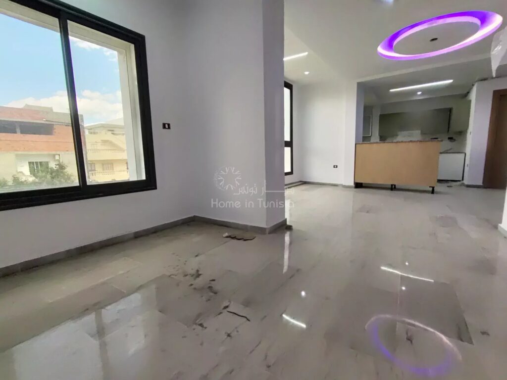 À Vendre – Bel Appartement S+2 à Tantana, Chott Mariem