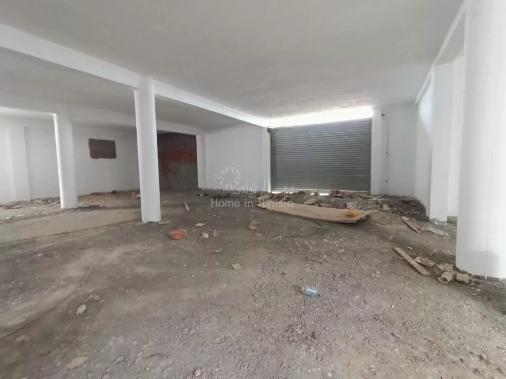 Entrepôt / Dépôt / Usine à Louer – Route de Mall Sousse .