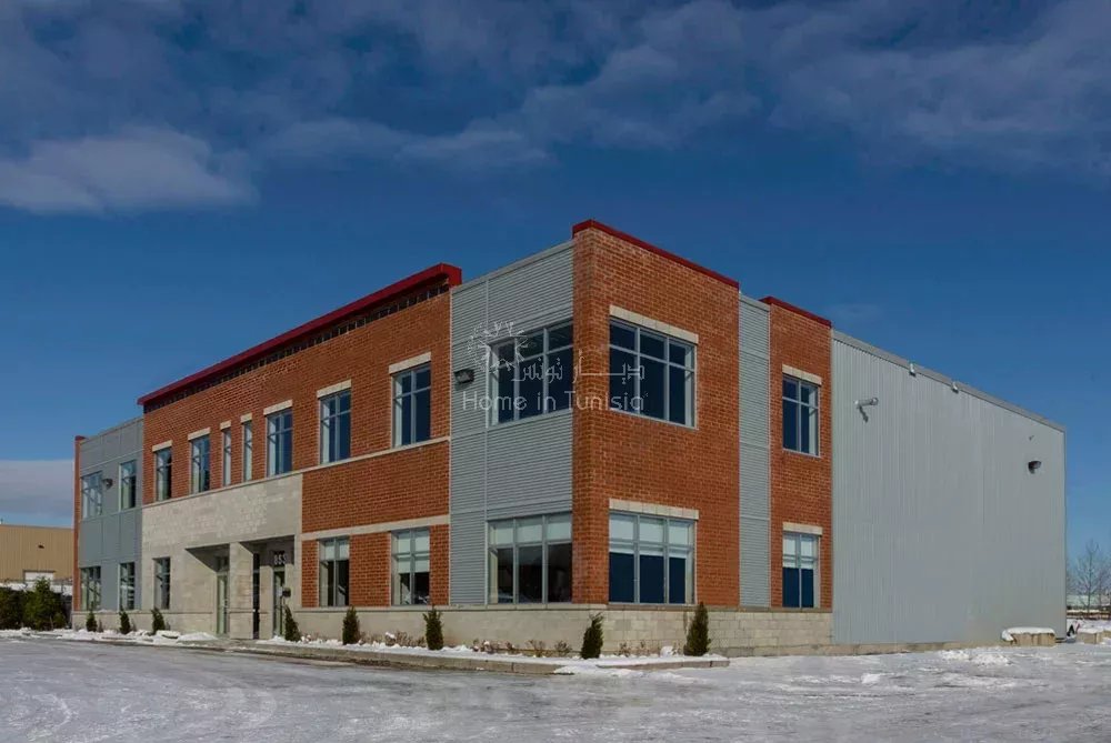 Usine en dalle à vendre à la zone industrielle sfax