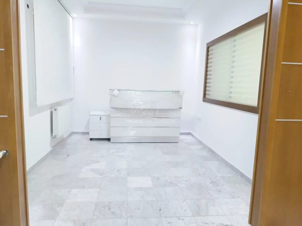 LOCATION BUREAU A JAWHARA