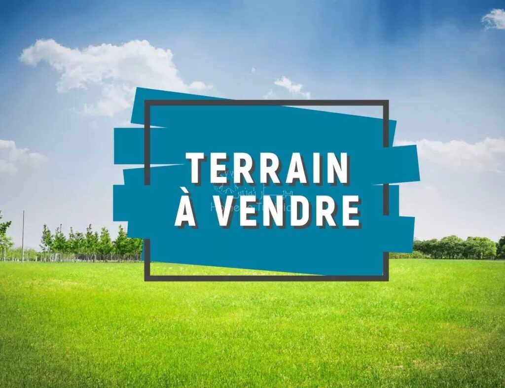 Terrain constructible à akouda