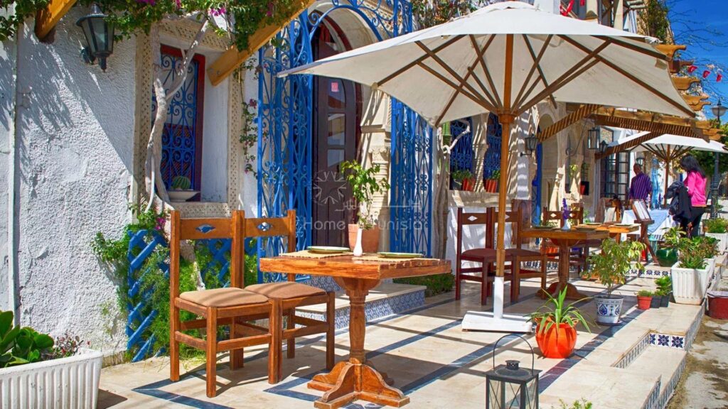 أرض استثنائية للبيع في هرقلة – موقع استراتيجي R+4