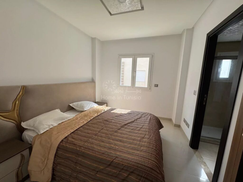 location Scolaire S+3 à Tantana pieds dans l&rsquo;eau